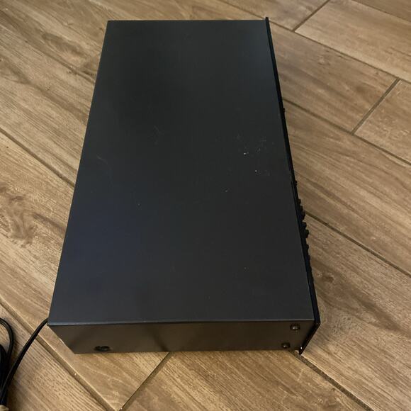 BSR EQ-3000 STEREO FREQUENCY EQUALIZER SPECTRUM ANALYZER - Picture 4 of 8